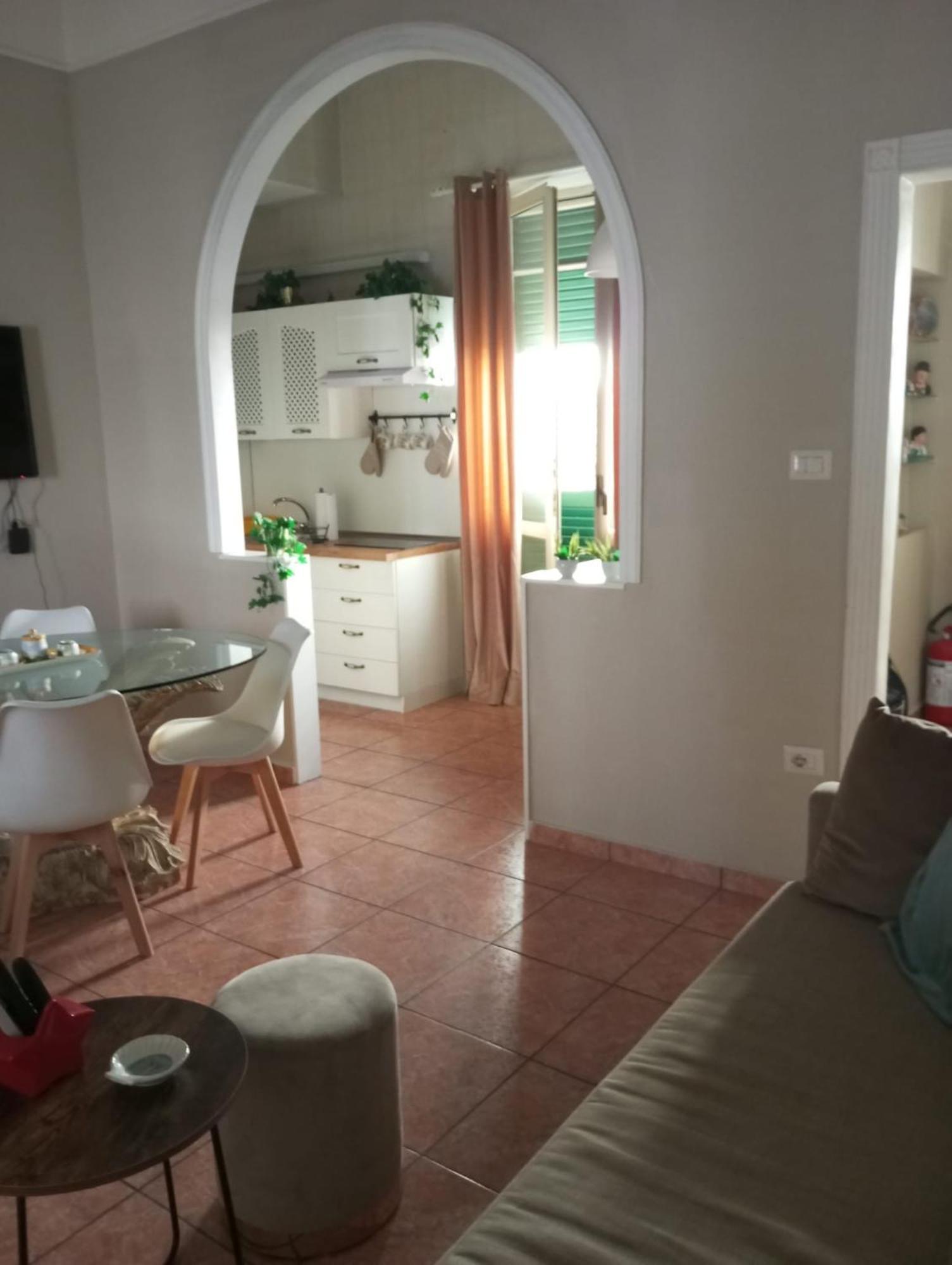 Casa Angelica Apartment Наполи Екстериор снимка